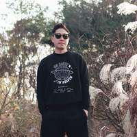 Di Bumi Seperti di Surga Unisex Crewneck 